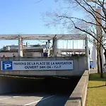 Hotel Du Port 3*